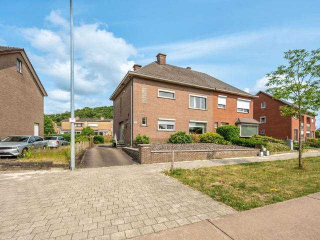 Eengezinswoning te koop voor 498000 euro met 4 slaapkamers
