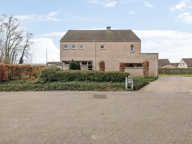 Eengezinswoning te koop voor 439000 euro met 3 slaapkamers