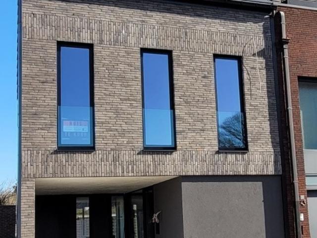 Eengezinswoning te koop voor 635000 euro met 5 slaapkamers