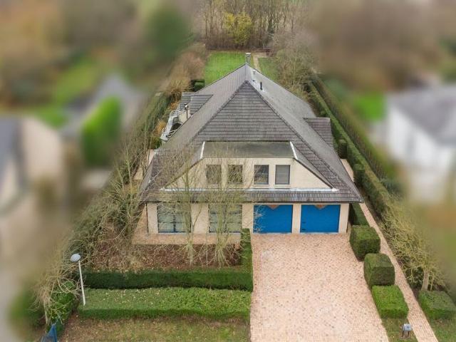 Eengezinswoning te koop voor 775000 euro met 5 slaapkamers
