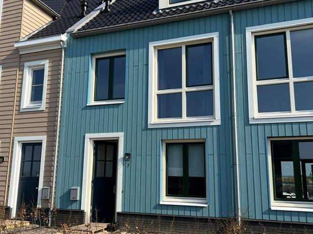 Tussenwoning te huur in Zeewolde