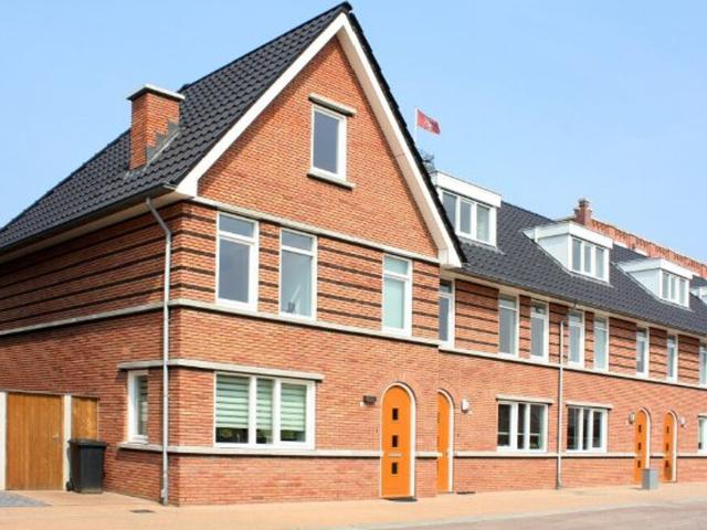 Eengezinswoning, tussenwoning te huur in Enschede