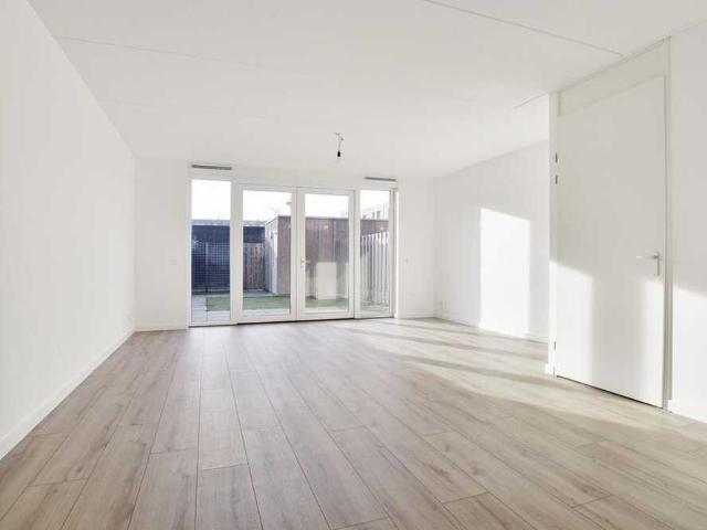 Eengezinswoning, tussenwoning te huur in Amsterdam