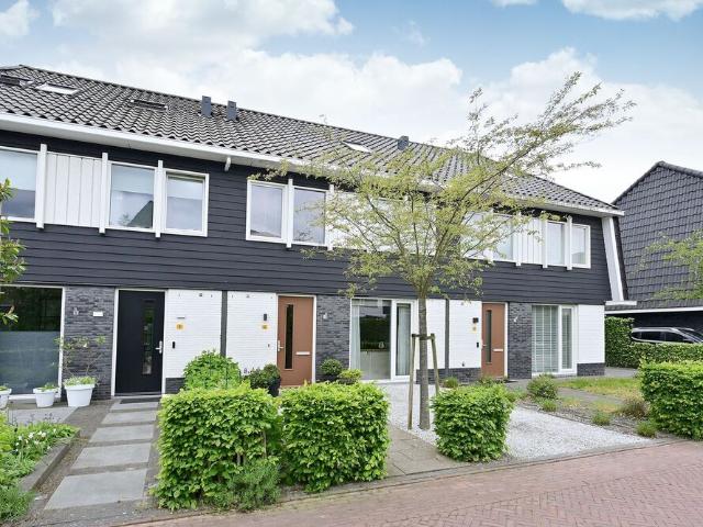 Eengezinswoning, tussenwoning te huur in Blaricum
