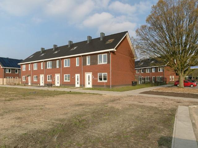 Eengezinswoning, tussenwoning te huur in Goor