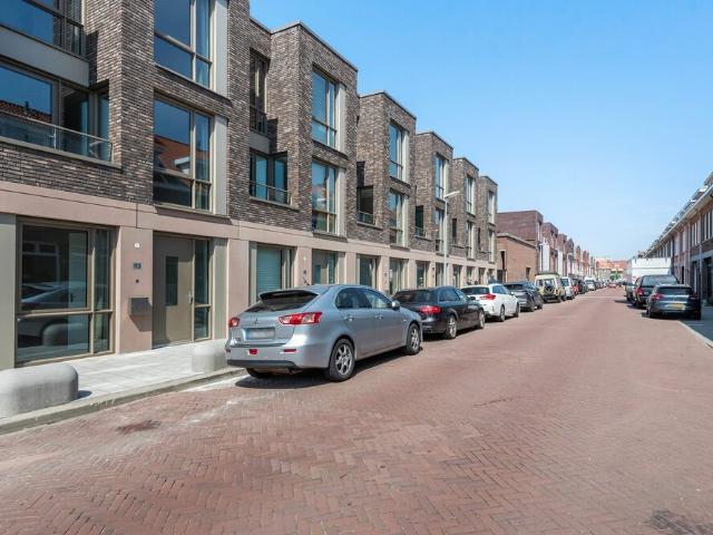 Eengezinswoning, tussenwoning te huur in Den Haag