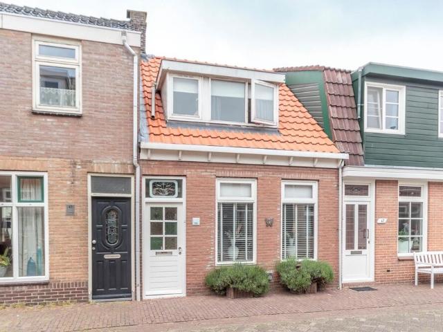 Eengezinswoning, tussenwoning te huur in Den Helder
