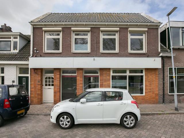 Eengezinswoning, tussenwoning te huur in Den Helder