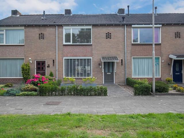 Eengezinswoning, tussenwoning te huur in Drunen