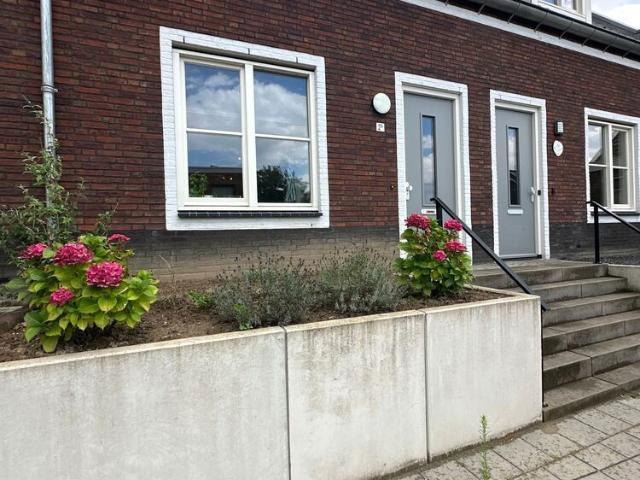 Eengezinswoning, tussenwoning te huur in Heerewaarden