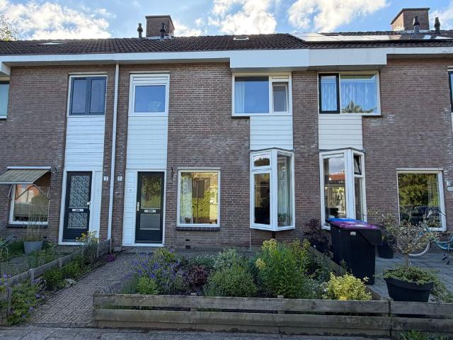 Eengezinswoning, tussenwoning te huur in Leeuwarden