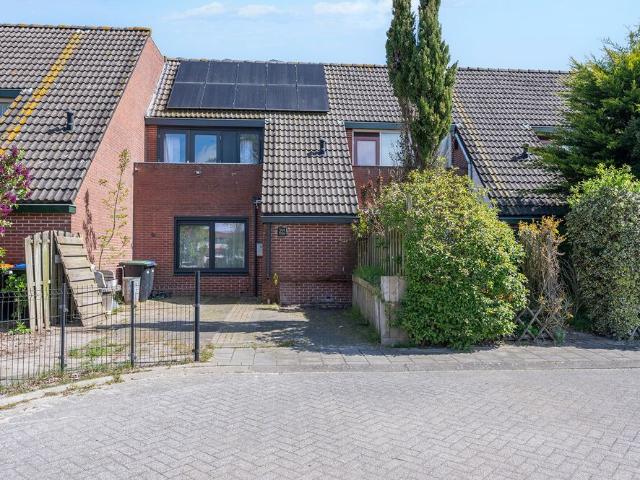 Eengezinswoning, tussenwoning te huur in Lelystad