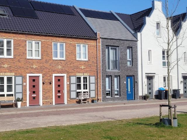 Eengezinswoning, tussenwoning te huur in Meteren
