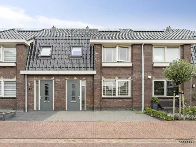 Eengezinswoning, tussenwoning te huur in Noord Scharwoude