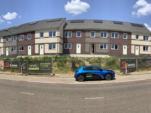 Eengezinswoning, tussenwoning te huur in Schinnen
