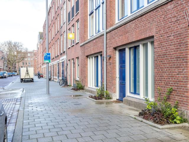 Eengezinswoning, tussenwoning te huur in Rotterdam