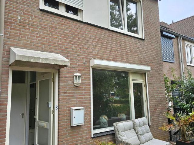 Eengezinswoning, tussenwoning te huur in Tegelen