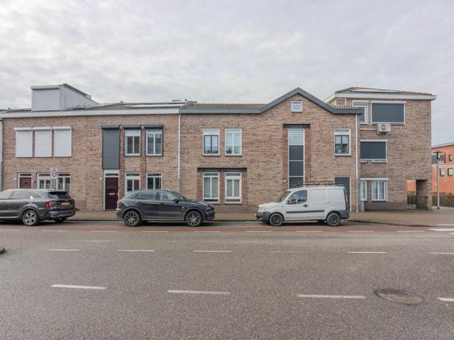 Eerste Heulbrugstraat 2, 3201BE, Spijkenisse, Zuid Holland 3201BE