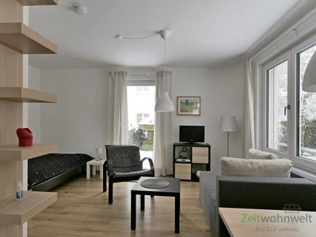 EF1001_M Kassel Stadt: Bad Wilhelmshöhe, hübsches, neu möbliertes Apartment mit Stellplatz, Terrasse, Waschmaschine
