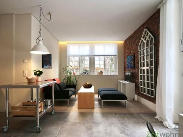 EF1087_M Zwickau: Oberlungwitz, luxuriöses möbliertes Apartment in einem ehem. Fabrikgebäude