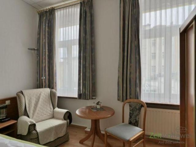 EF1154_M Dresden: Meißen, preiswertes möbliertes Apartment für Wochenendheimfahrer, WLAN inklusive
