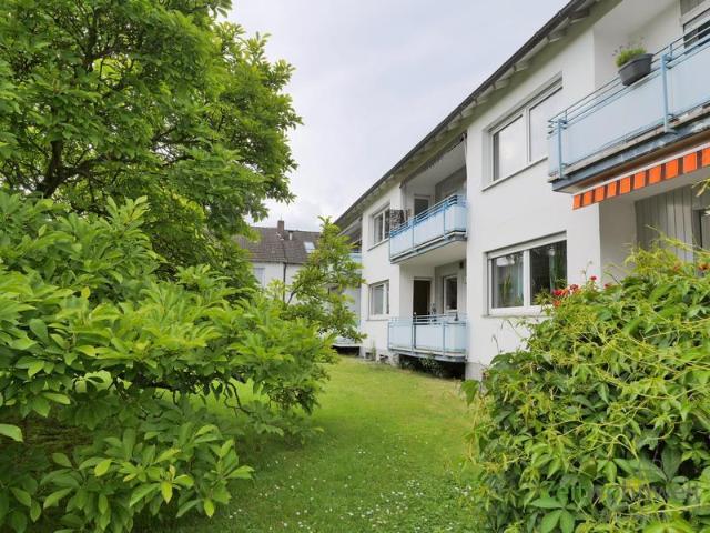 EF1280_M Kassel Stadt: Niederzwehren, preiswerte möblierte 2 Zimmer Wohnung mit sonnigem Balkon