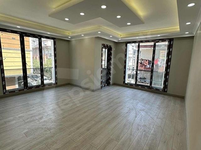 EFOR ÇOK'TAN HALKALI 0 OTURUMA HAZIR 2+1 SATILIK DAİRE