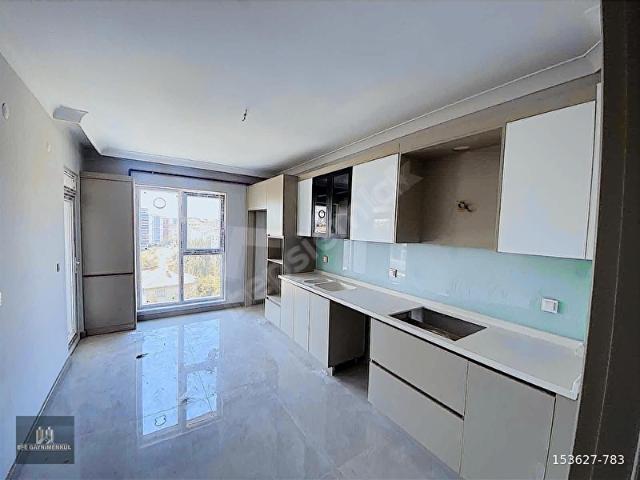 EFE GAYRİMENKUL'DEN ARA KAT MANZARALI SİTE DAİRESİ