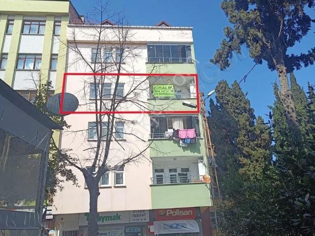 Efe Gayrimenkulden Akçaabat Merkezde Kiralık 3+1 Daire