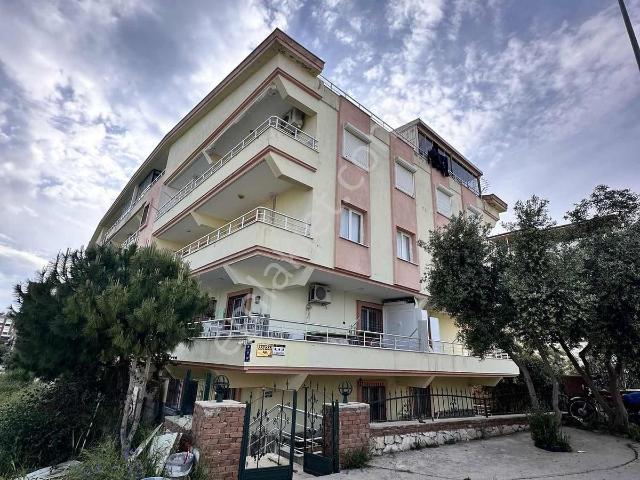 Efeler Mahallesinde Fırsat Daire