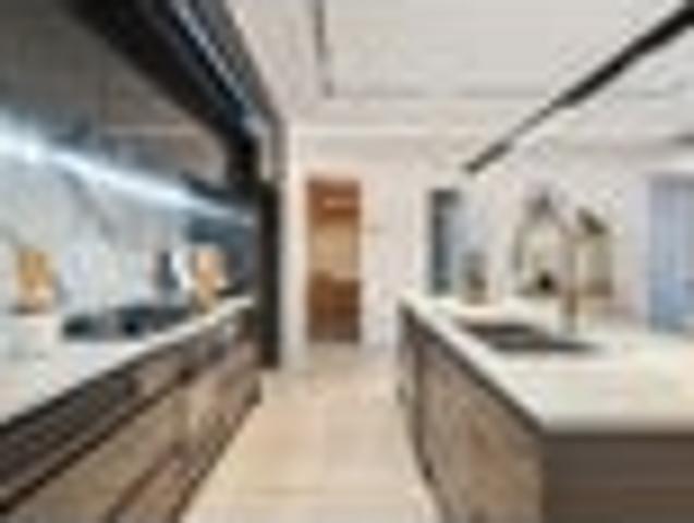 Effortless Coastal Living, Beautifully Designed