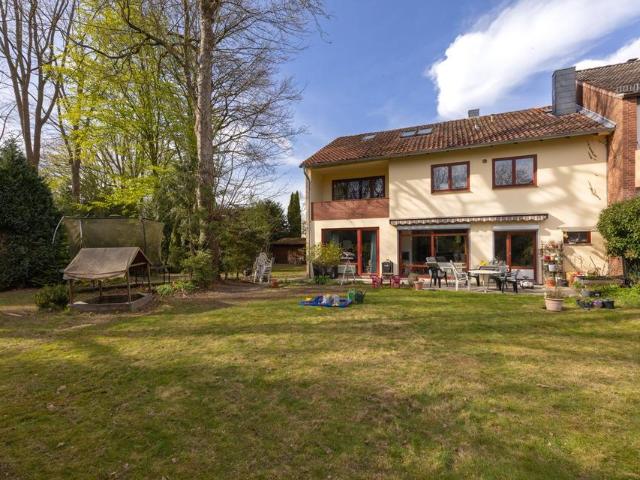 EFH, 13 teilvermietet, großer Garten