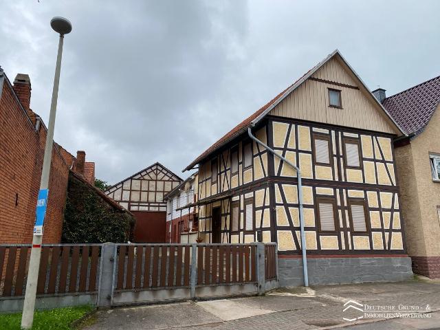 EFH mit großer Scheune und Grundstück. Kernsanierung