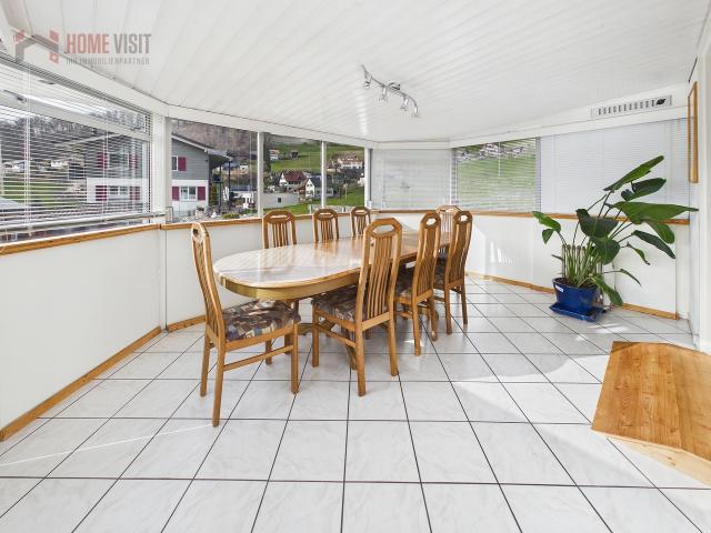 EFH mit Wintergarten und herrlicher Talsicht im Grünen