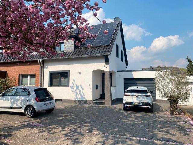 EFH mit 180m2 Wf+Nf kernsaniert vollmöbliert großer Garten Pool