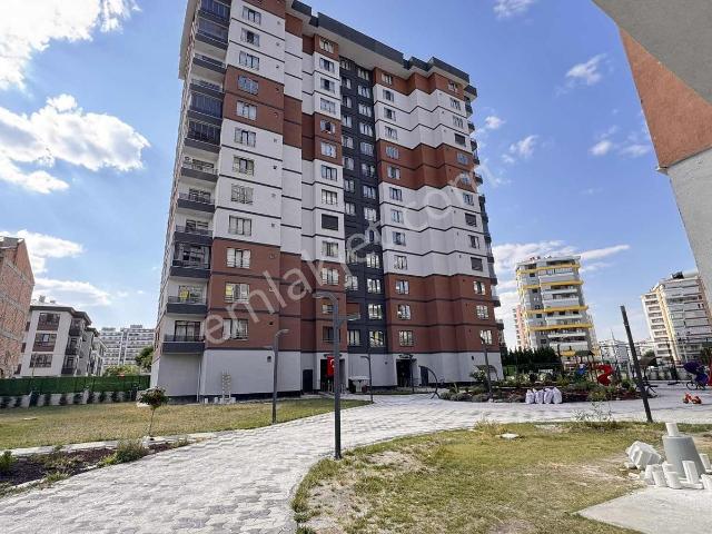 Şefikcan Hemdem Saray Evleri Lüks Sıfır 4+1 Satılık Daire