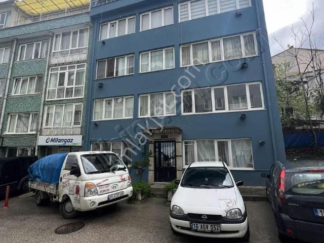 Çekırge Meydanına Yakın Kiralık 1+1