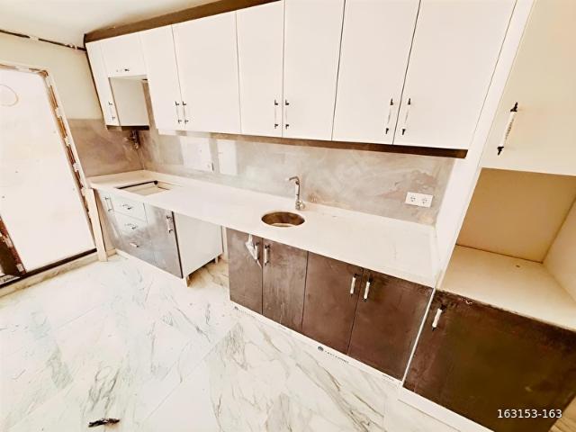 ÇEKMEKÖY M.SİNANDA 5+1 180m2 KAPALI OTOPARKLI HARİKA DUBLEX