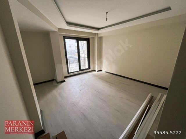 ÇEKMEKÖY MEHMET AKİF MAH.'DE METROYA YAKIN 2+1 SATILIK DAİRE