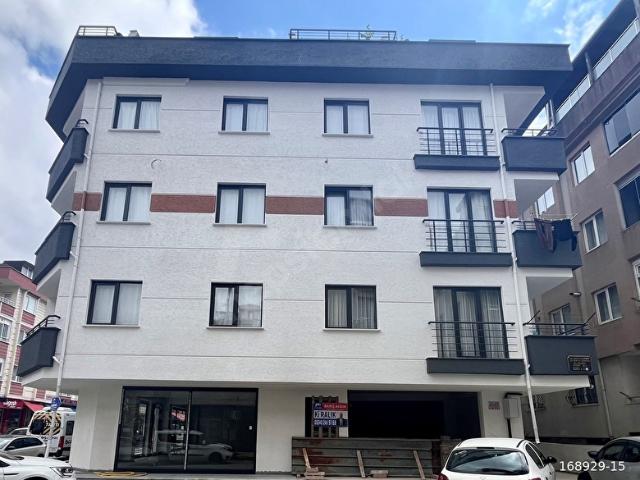 ÇEKMEKÖY MEHMET AKİF'TE CADDE ÜZERİ 160 m SIFIR KİRALIK DÜKKAN! METROYA YAKIN FIRSAT!