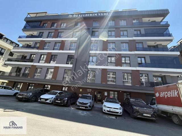 Çekmeköy Merkez Mah. 6+2 Satılık Vadi Projesi Daire