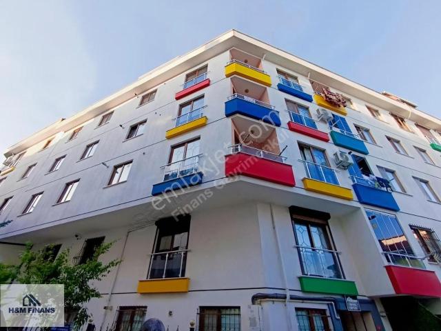 Çekmeköy Merkez Mahallesi'nde Kiralık 2+1 Arakat Daire