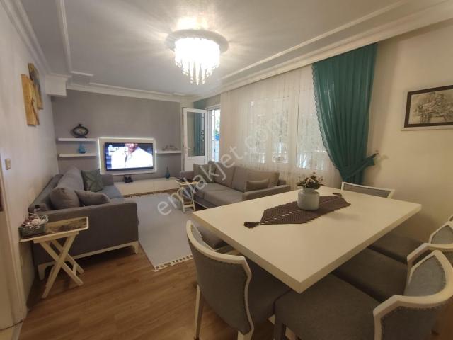Çekmeköy Mimar Sinan Mahallesinde 2+1 Satılık Daire