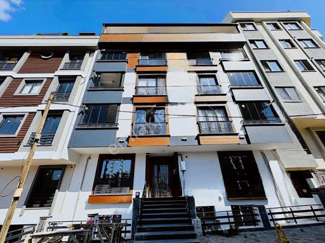 Çekmeköy Mimar Sinan'da 4+2 Acil Satılık Dubleks Daire