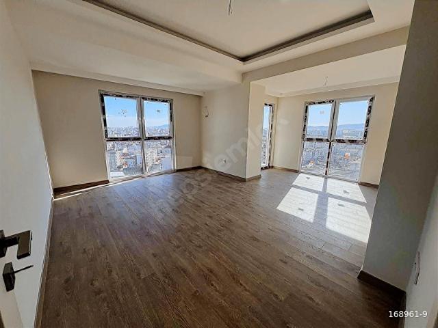 ÇEKMEKÖY MOON PARK KORUDA SATILIK 3+1 SIFIR DAİRE