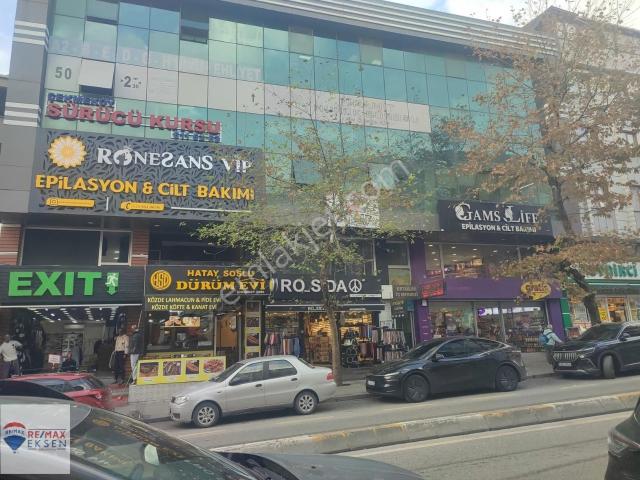 Çekmeköy Şahinbey Caddesi Ortaklar İş Hanında 85 M² Satılık Ofis