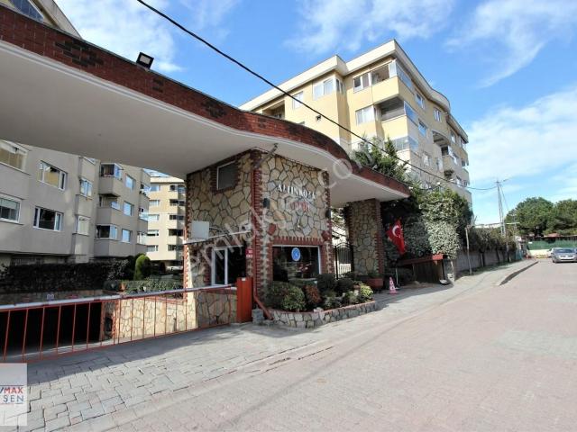 Çekmeköy Altınkoza Evleri Kiralık 176 M2 4+1 Daire