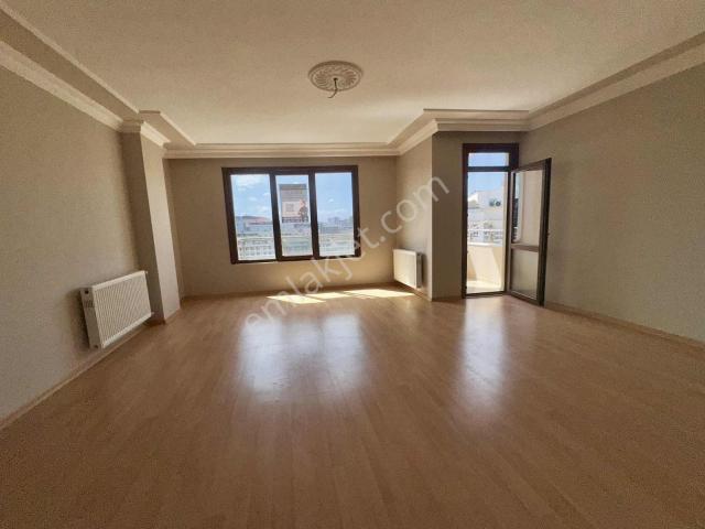 Çekmeköy Belediyesi Ve Medistate Hastane Komşu Kiralık 3+1 Daire