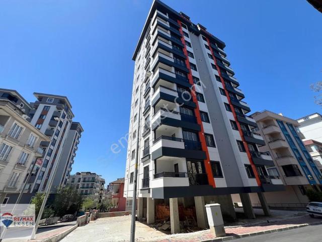 Çekmeköy Cumhuriyet Mahallesi Sıfır 2+1 Ara Kat Daire