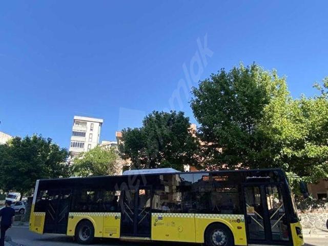 ÇEKMEKÖY CUMHURİYET MAH SATILIK ŞIK TASARIMLI 2+1 DAİRE